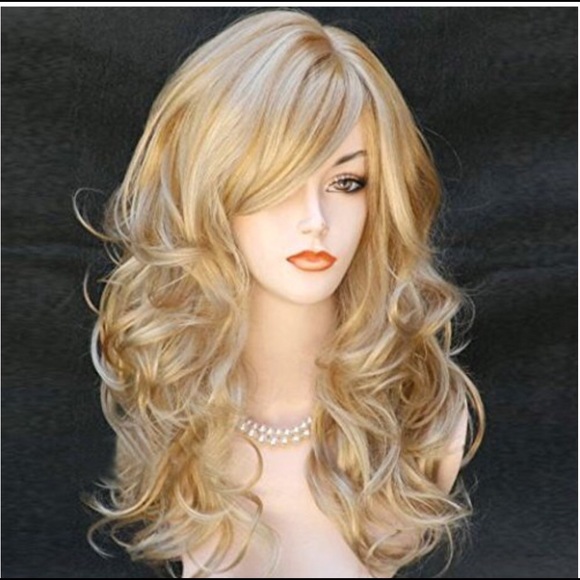 Kalyss Wigs Other - Long Blonde Wig w/Highlights and Curly Body Wave.